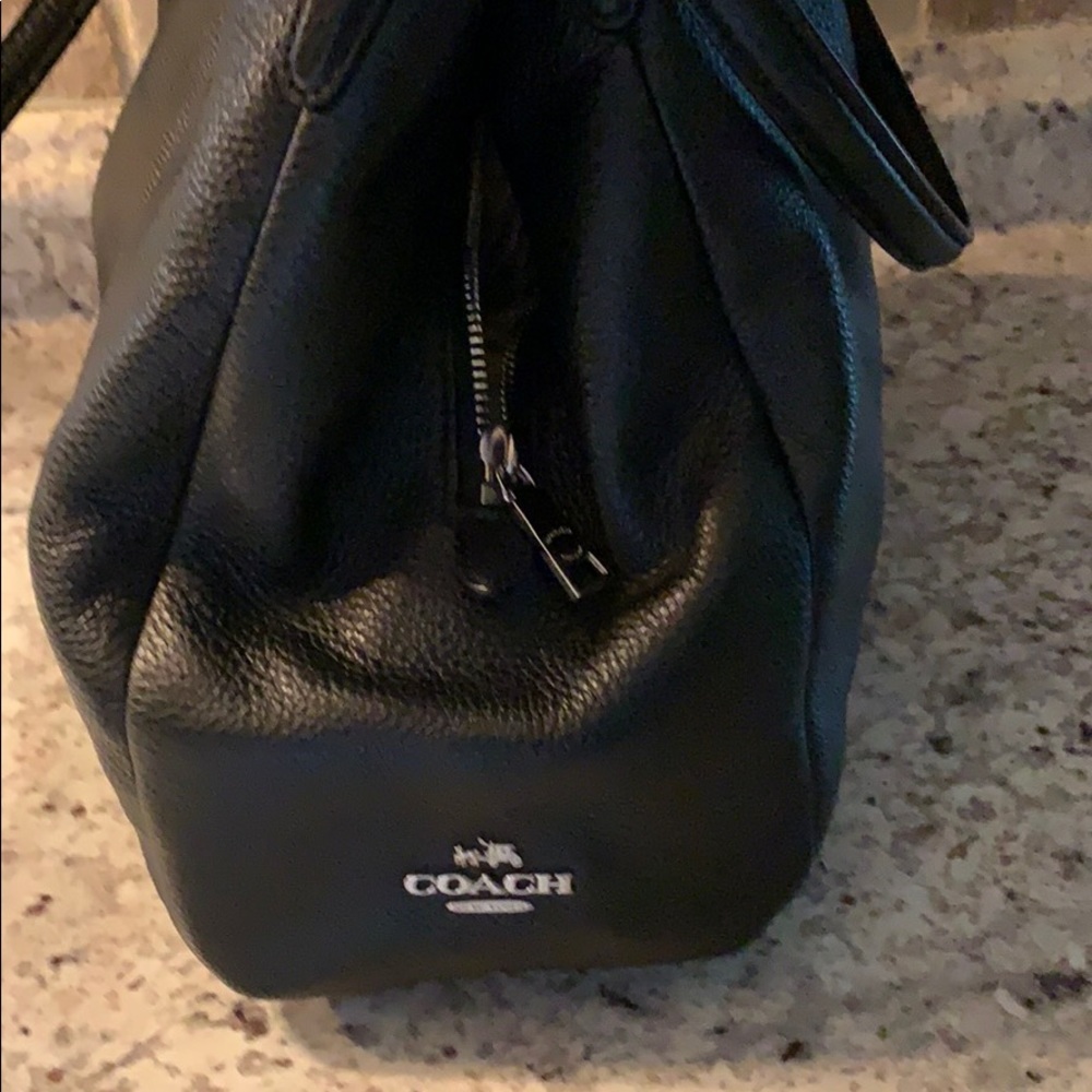 SOLD!Coach Black pebble leather with Silver Hardware - Picture 6 of 9